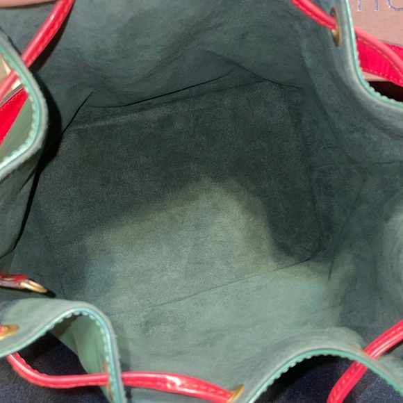 Louis Vuitton Petit Noe Epi Leather Green/Red Shoulder Bag - Picture 14 of 15